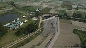 আশ্রয়ণ প্রকল্প পদ্মাপারের খাল ভরাট করে